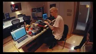 Behind The Scenes Of Machine Gun Kelly Binge