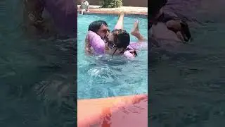 swimming pool masti #shorts #swimmingpool #youtubeshorts #viralshort #viralvideo #trendingshorts