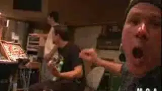 Blink 182 - Cheetah - NEW STUDIO INTR0!!!!