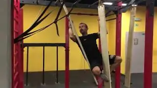 Floating boards - Ninja Warrior