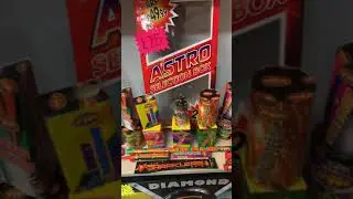 ASTRO 26 PIECE FIREWORKS SELECTION BOX - &pound;25 MIDDLETON FIREWORK SHOP MANCHESTER - BY SPOOK FIREWORKS
