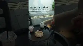 main bertiga jebaka. kayu