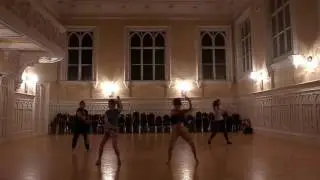 T&Scaron; MANGO / Twerk - Female Dancehall
