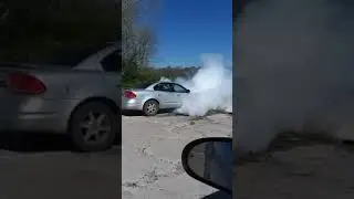 Massive redline burnout Olds Alero