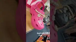 ROUGE PLATFORM CLOGS SHOES SIMILAR TO CROCS MEGA CRUSH SANDALS #clogs #platformshoes