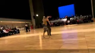 Pasha Daniella flashmob cha cha