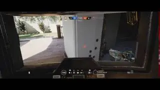 How to survive a Kapkan trap with any shield - Tom Clancy's Rainbow Six Siege PC (Health)