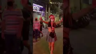 Новая ЗВЕЗДА МОДЕЛЬ РФ была замечена в Таиланде на волкин стрит 24.12.2021 #thailand #dava #marlov