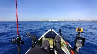 Enjoying Hands free fishing in moderate swell | hooked a keeper and many common seabreams