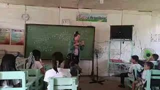 Reading notes and playing Recorder