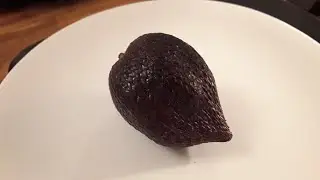 Tasting the rare ( in the UK ) Snake fruit or Salak, an unusual palm fruit (  Salacca Zalacca )