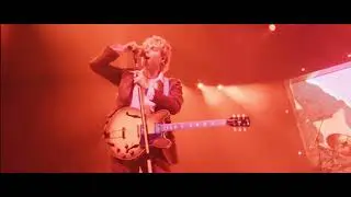 5SOS - She’s Kinda Hot (Live at Amsterdam, Ziggo Dome)