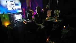 Первая реакция на музыку Мадонны