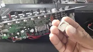 AMVOX CAIXA DE SOM 1100W RMS, N&Atilde;O CARREGA ((ELETR&Ocirc;NICA ISRAEL))