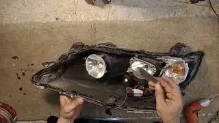 #فك_تنظيف_الشمعات_من_الداخل Disassemble and clean the bulbs from the inside