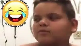 gordinho rindo de piada😂😂😂😂