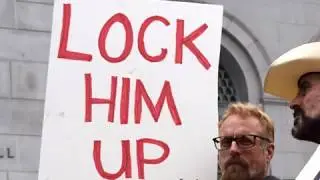 Barr's Mueller Report Protested In Los Angeles