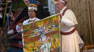 Peruvians remember Pope Francis through photo exhibition in Miraflores