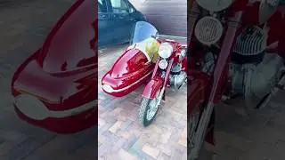 TWIN MACHINE! Jawa 250 Sidecar