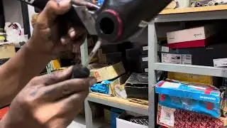How To Remove & Install New Seal Bearing Thread Bottom Bracket / Velo Ville Cafe Siem Reap