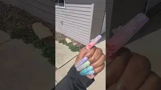 Spring nails are in!