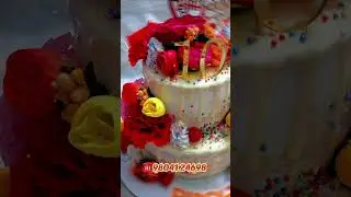 Handmade floral cake #cake #homebaker #cakedecorating #birthdaycake #cakeideas #cakestagram