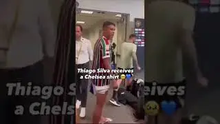 Thiago silva receives Chelsea's jersey.. always a blue 🥶🔵🔵🥶#cwc#footballsoccer#chelsea