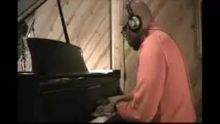Pianist Earl R. Johnson, Jr 