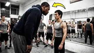 Bruce Lee im Gym: 300-Pfund-Bodybuilder sagt &bdquo;zu klein zum K&auml;mpfen&ldquo; &mdash; 8 Sekunden sp&auml;ter