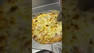 Worlds cheesiest Pizza