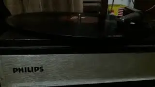 Naachiya Naachiya Eso Nanda Dulal (Nazrulgeeti) Mrinal Kanti Ghosh (1933)