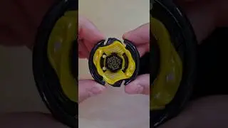 Unboxing ASMR Beyblade Metal Series, Vulcan Horuseus #unboxing #shorts #asmr #beyblade