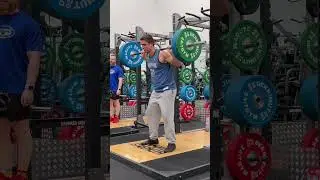 Squat everyday Day 1086: Lost my voice