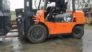 Dalian Forklift 30FB