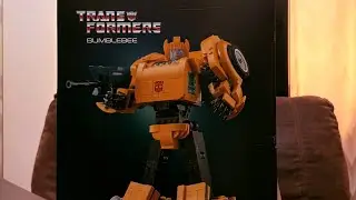 LEGO Icons Transformers Bumblebee Action Figure 10338 
