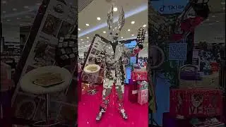 Максим Будянский Robot Max - студент DMS