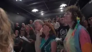 PopUp Chorus sings 