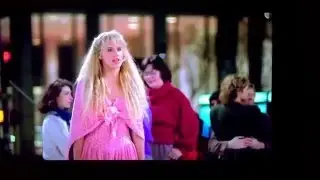 Splash Ice Skating Scene