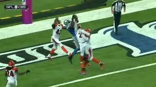 The time Calvin Johnson mossed and T-bagged 3 Bengals players at once 😳😳😳😳😳