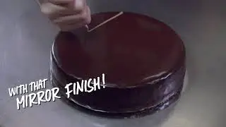 The Cheesecake Shop - Mud Cake