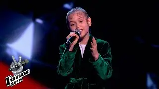 Анисия Низовцева. &laquo;Listen To Your Heart&raquo; - Слепые прослушивания - Голос.Дети - Сезон 9