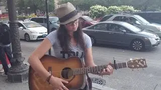 Chicago - Singer Taylor Swartz (Sun, July 17, 2016)