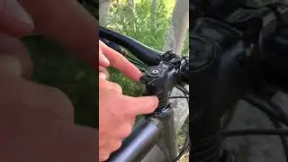 How to Tighten a Bike Headset