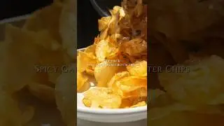 CHIP HACK 🚨‼️ Spicy Garlic Honey Butter Chips, recipe in description and in bio!