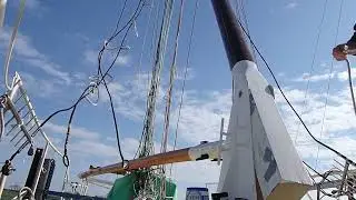 Wylo 2  Raising Mast on Granuaile