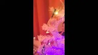 My friend Val's Crimbo Tree