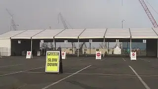 Drive-thru vax clinic opens at Portland Expo Center