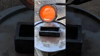 Pouring Hot Metal is Satisfying and Relaxing #satisfying #oddlysatisfying #relax