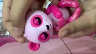Unboxing and review of the Fingerling panda Polly