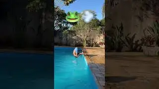 PULOS NA PISCINA | #shorts